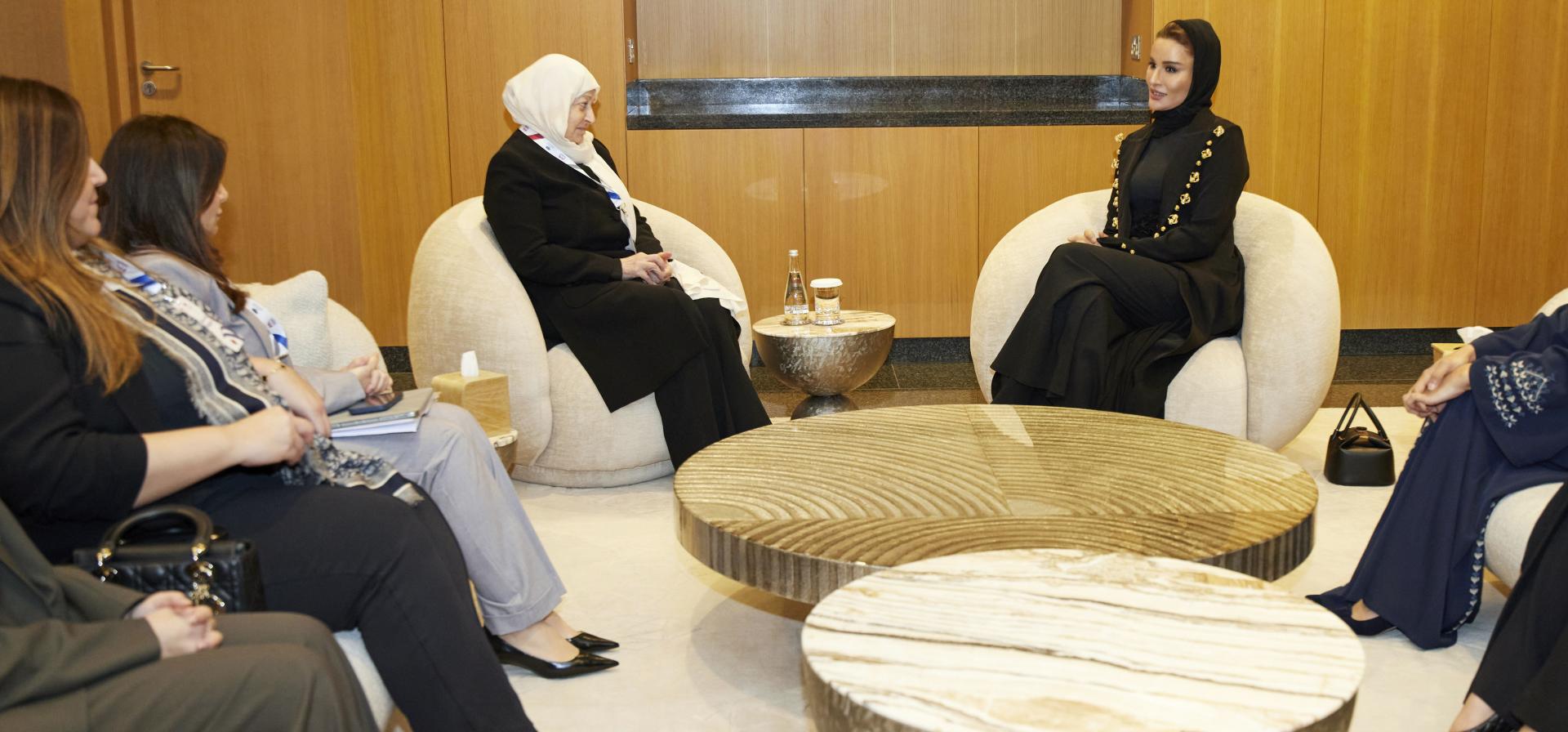 Her Highness Meets with President of Hariri Foundation