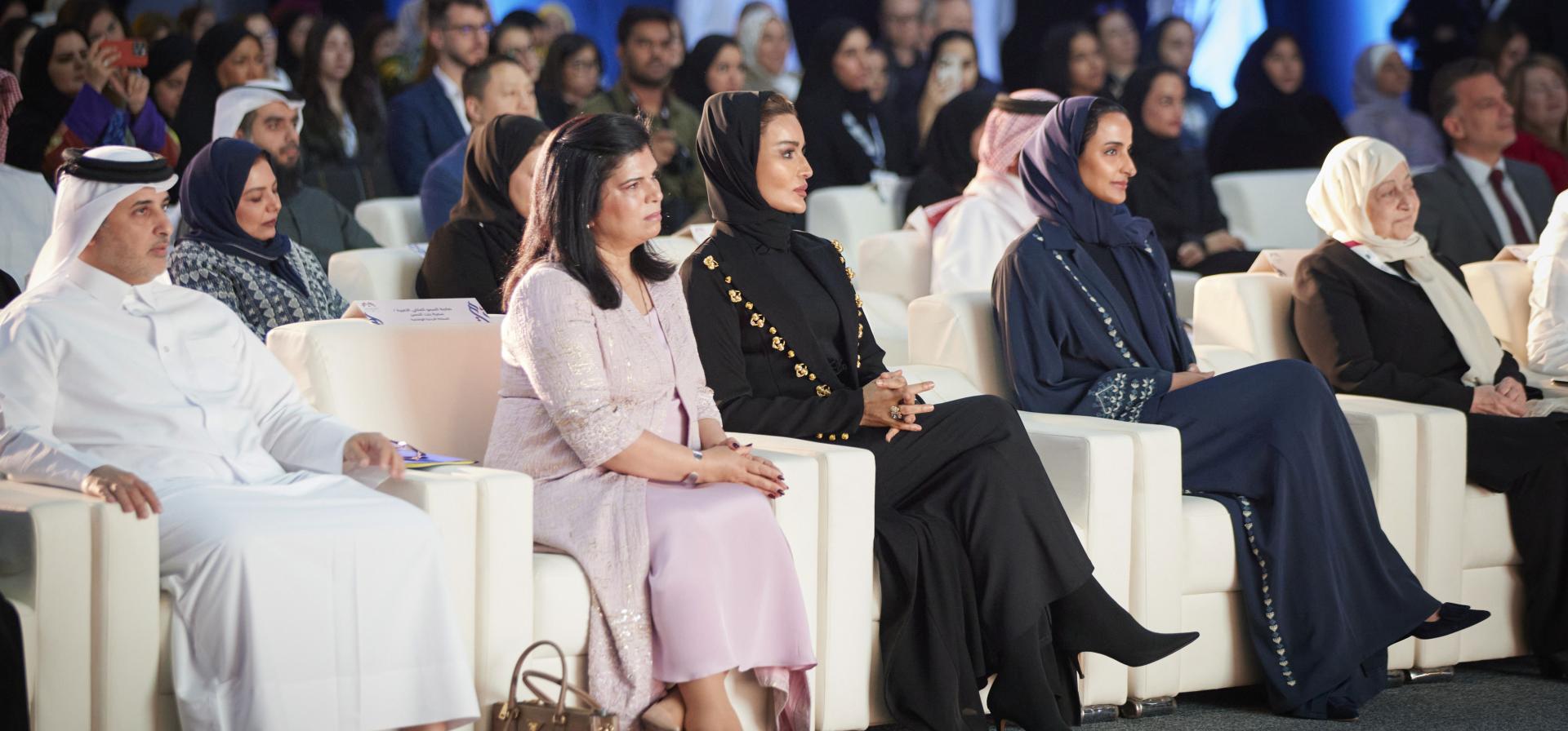 صاحبة السمو الشيخة موزا بنت ناصر تشهد احتفال مؤسسة قطر باليوم الدولي للتعليم