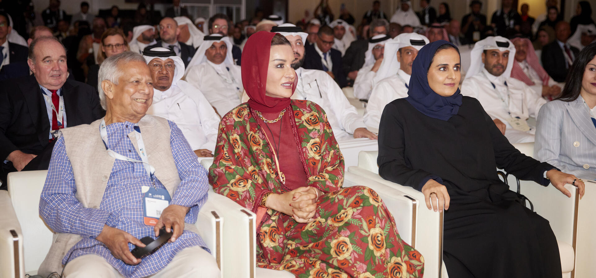 صاحبة السمو الشيخة موزا بنت ناصر تشهد افتتاح قمة "إرثنا 2025"، التابعة لمؤسسة قطر
