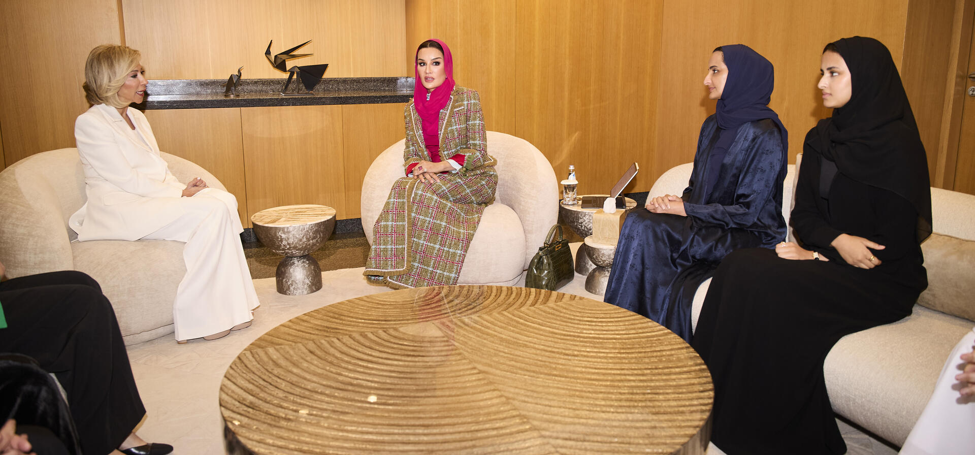 Her Highness Meets with First Lady of the Republic of Lebanon 