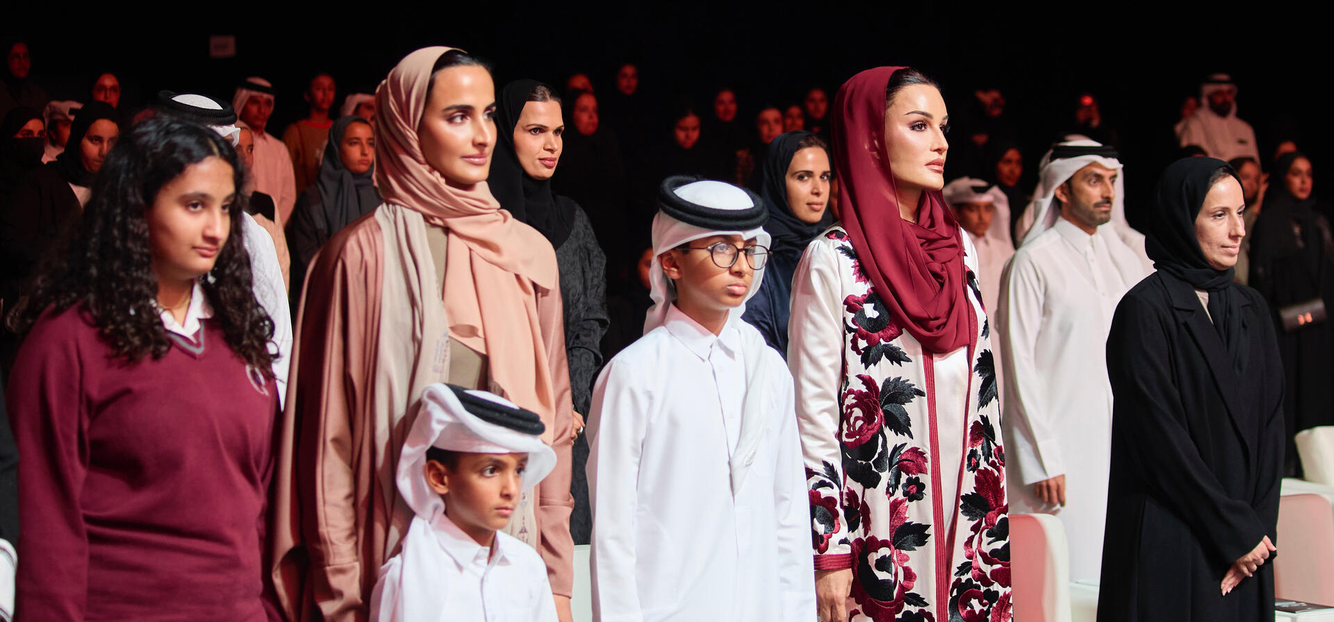 صاحبة السمو الشيخة موزا بنت ناصر تشهد العرض الموسيقي "قطر جنة" لمدارس مؤسسة قطر