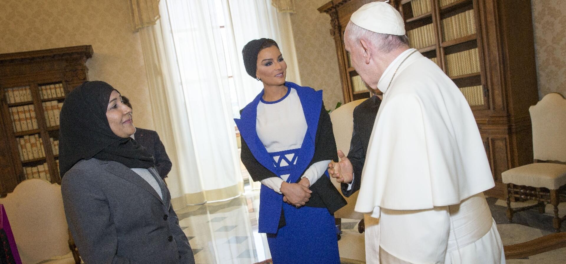 صاحبة السمو تجتمع بالبابا فرانسيس 