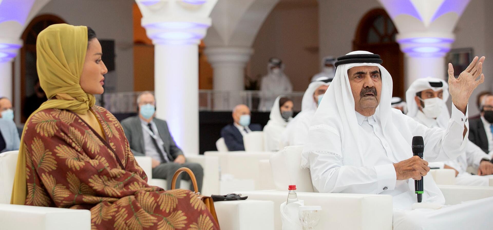 صاحبا السمو يشهدان الاحتفال بالذكرى العاشرة لتأسيس جامعة حمد بن خليفة