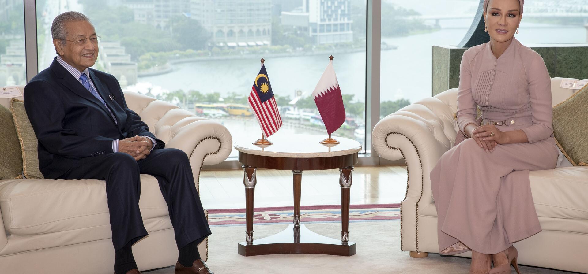 HH Sheikha Moza meets with Prime Minister of Malaysia 