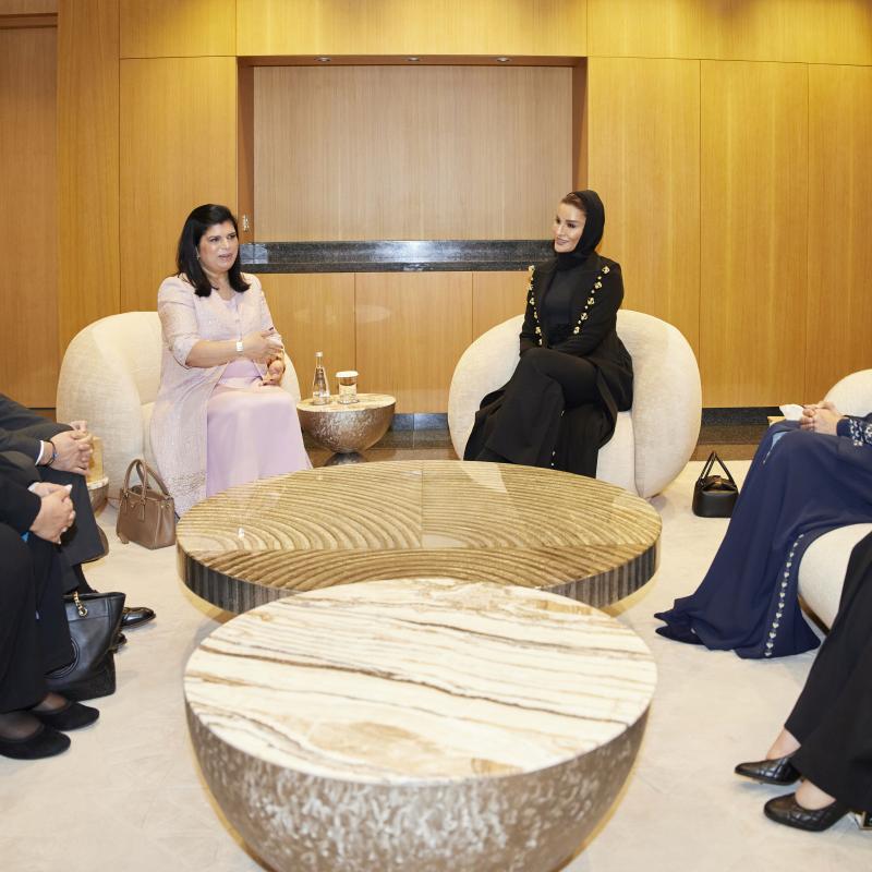 صاحبة السمو تجتمع برئيسة الجمعية العلمية الملكية بالأردن