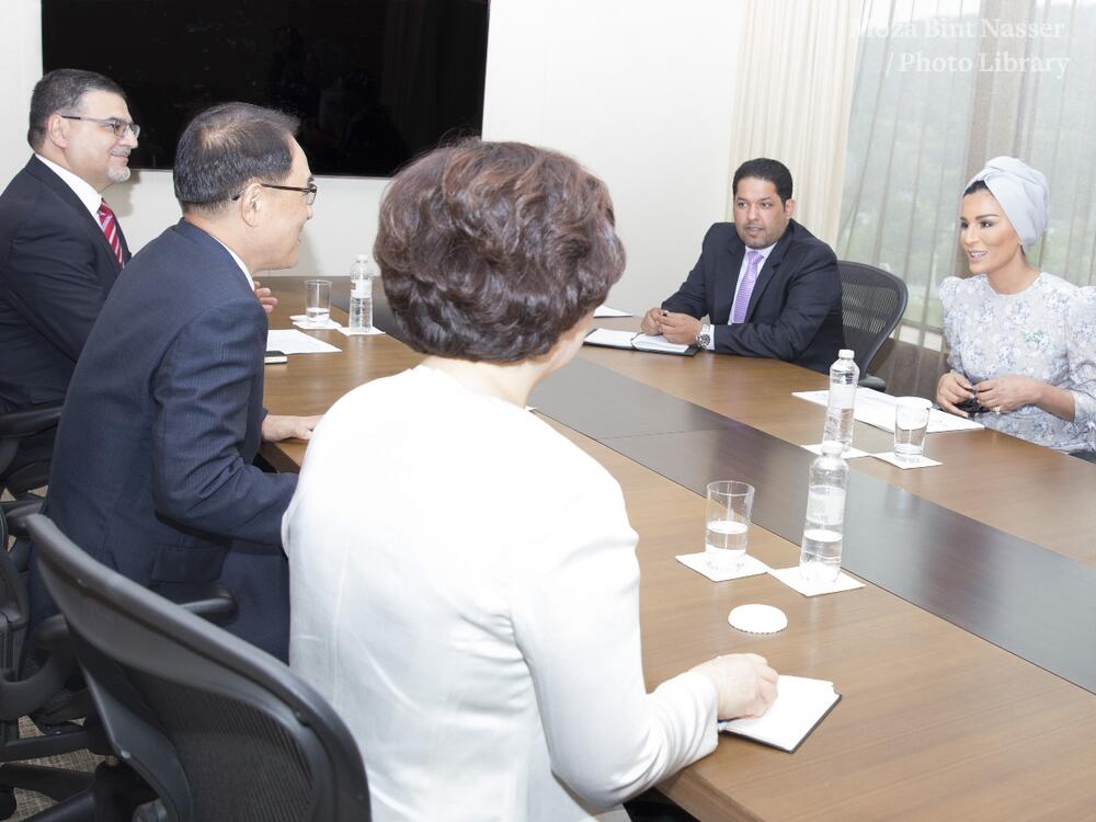 HH Sheikha Moza meets with President of the Innopolis Foundation and visits education and cultural sites in Seoul, South Korea