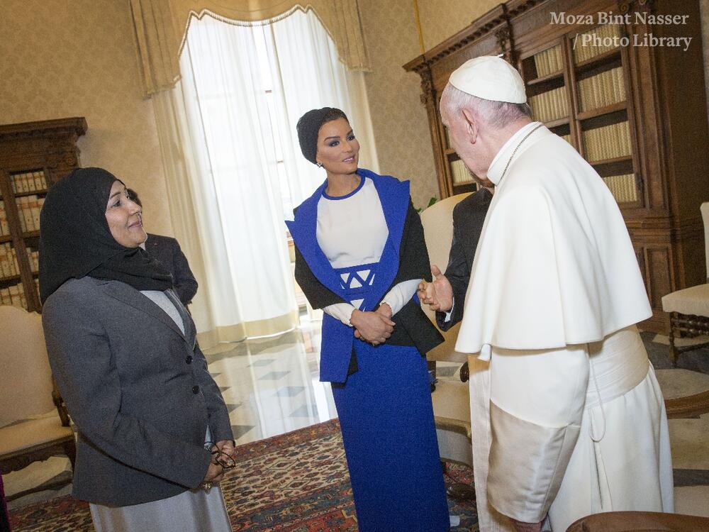 HH Sheikha Moza Bint Nasser Meets with Pope Francis HH Sheikha Moza Bint Nasser Meets with Pope Francis