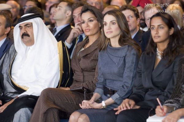 TH the Emir and Sheikha Moza attend the first Annual Meeting of the Clinton Global Initiative TH the Emir and Sheikha Moza attend the first Annual Meeting of the Clinton Global Initiative