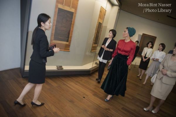 HH Sheikha Moza tours Leeum, Samsung Museum of Art