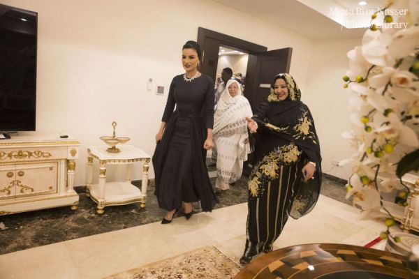 HH Sheikha Moza meets with President of Sudan