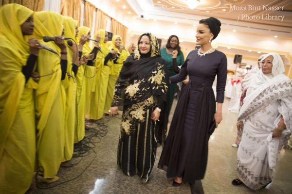 HH Sheikha Moza meets with President of Sudan