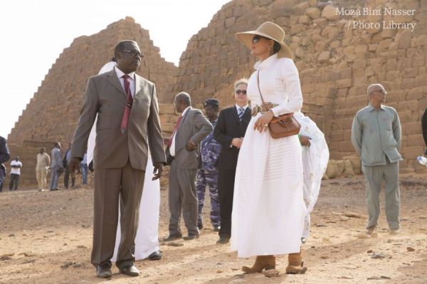 HH Sheikha Moza Visit Sudanese Pyramids