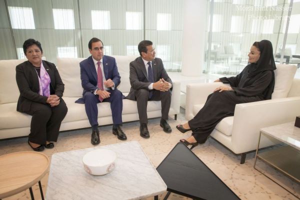 HH Sheikha Moza meets with Foreign Minister of El Salvador