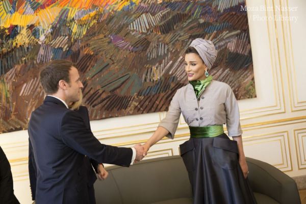 HH Sheikha Moza meets with President of France and Wife at Elysee Palace