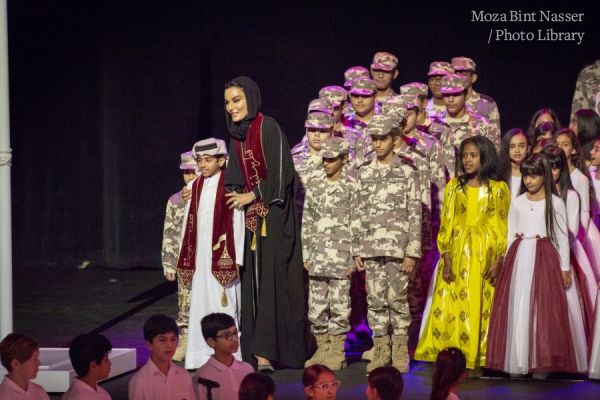 صاحبة السمو الشيخة موزا تشهد احتفال مدارس مؤسسة قطر باليوم الوطن