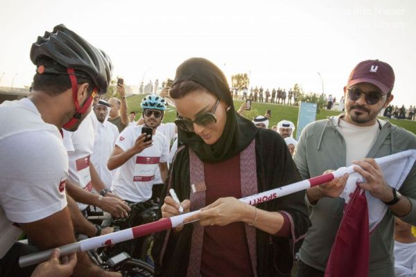HH Sheikha Moza participates in Al Adaam Flag Relay at Education City