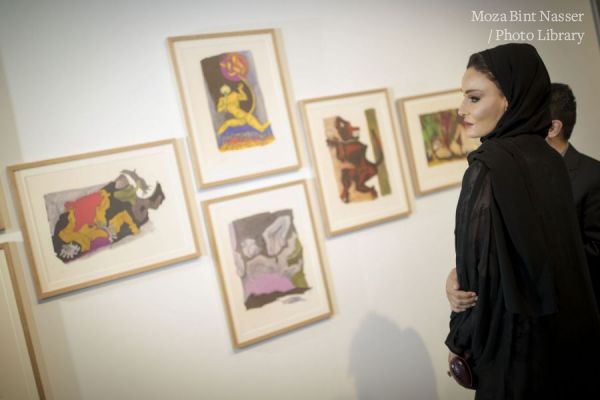 صاحبة السمو الشيخة موزا تحضر افتتاح معرضين يحتفيان بالفن الهندي في المتحف العربي للفن الحديث