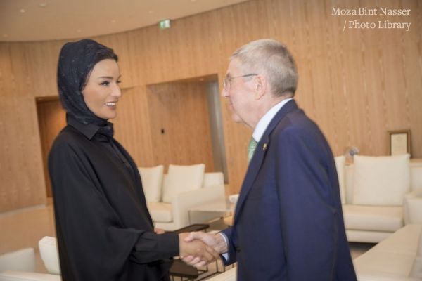 HH Sheikha Moza meets with the President of the International Olympic Committee