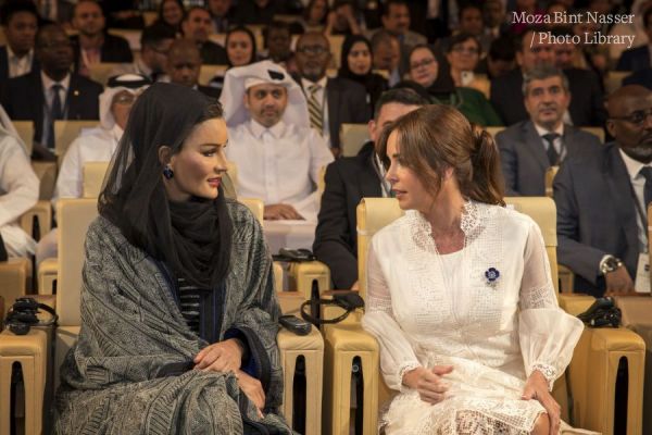 HH Sheikha Moza participates in EAA session at WISE 2019