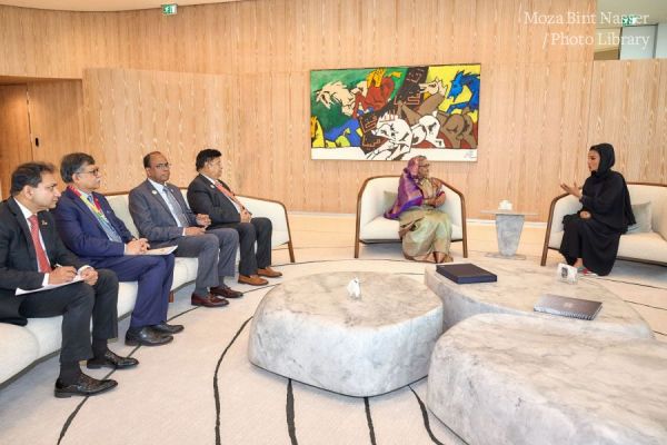 صاحبة السمو تجتمع برئيسة وزراء بنغلاديش