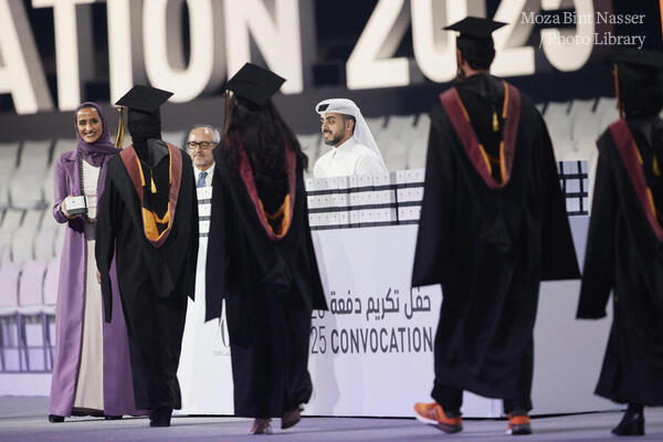صاحبة السمو تشهد حفل تكريم خريجي مؤسسة قطر 2025